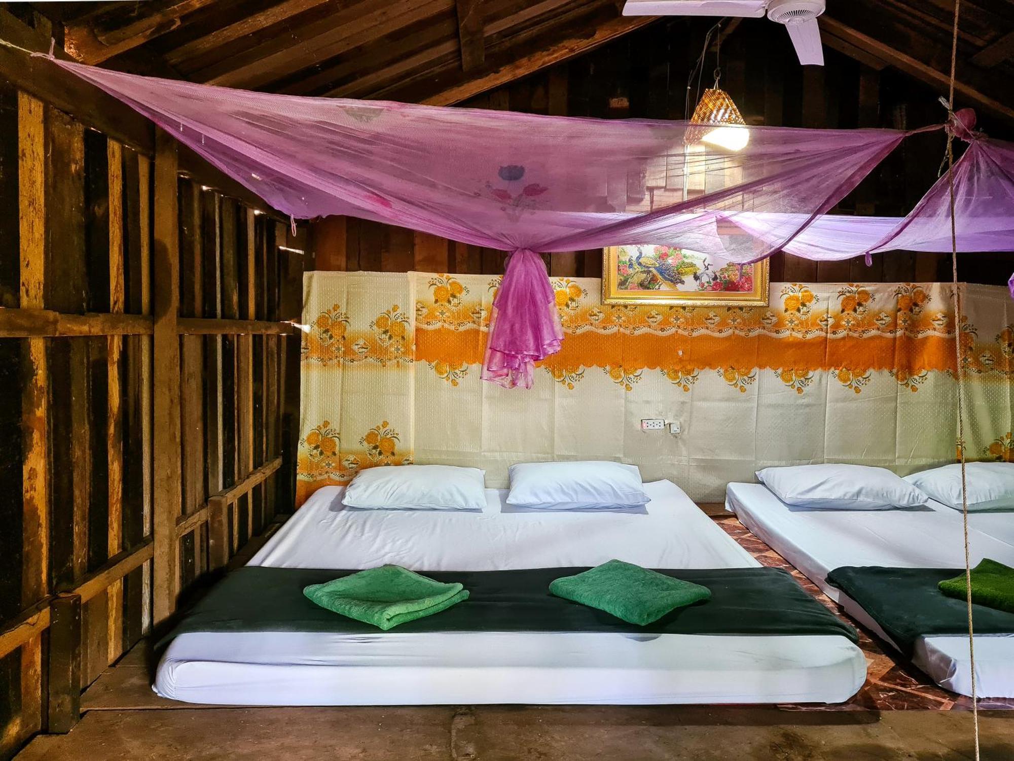 Ratanakiri Homestay & Jungle Trek Banlung Exterior foto