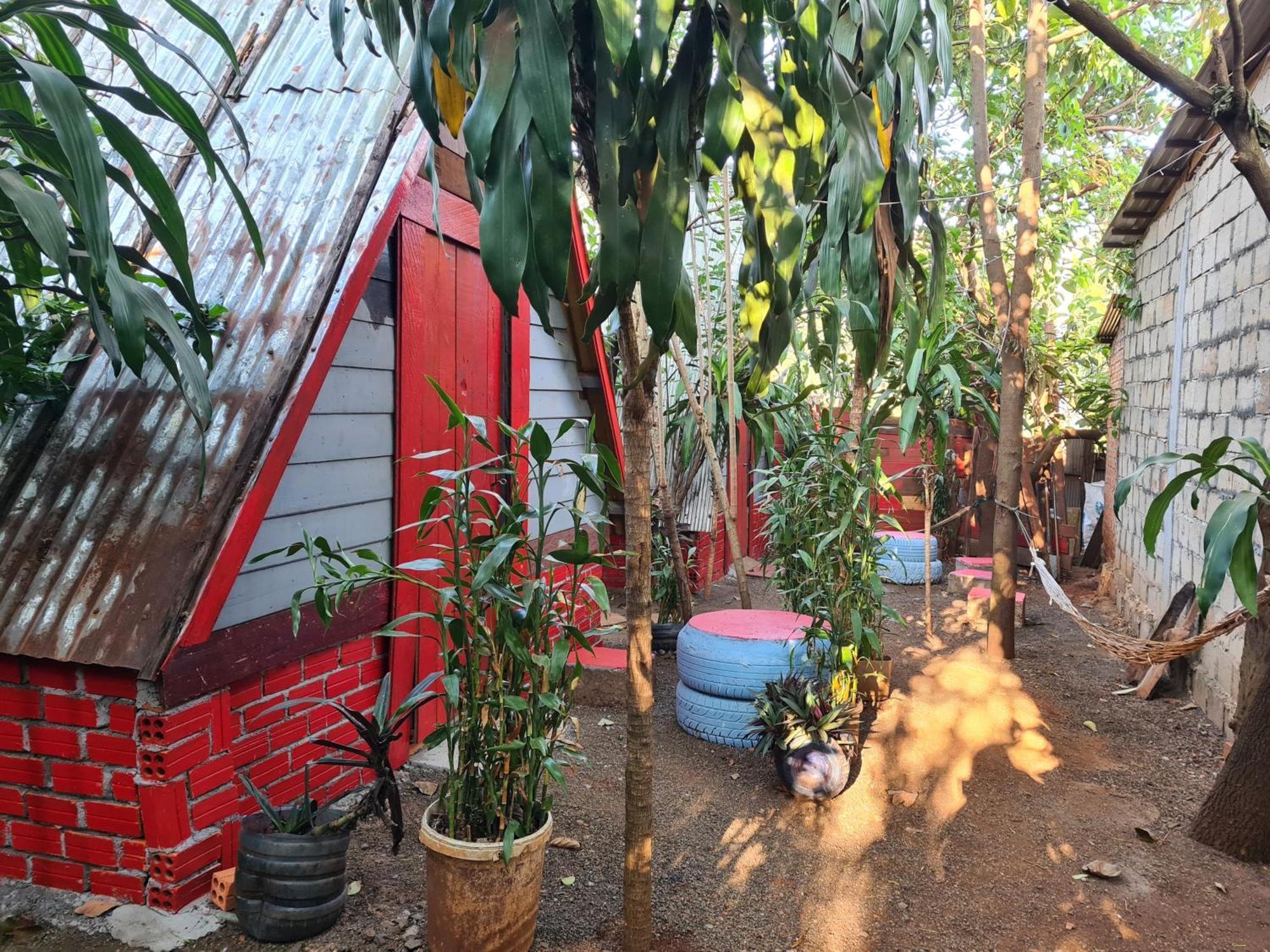 Ratanakiri Homestay & Jungle Trek Banlung Exterior foto